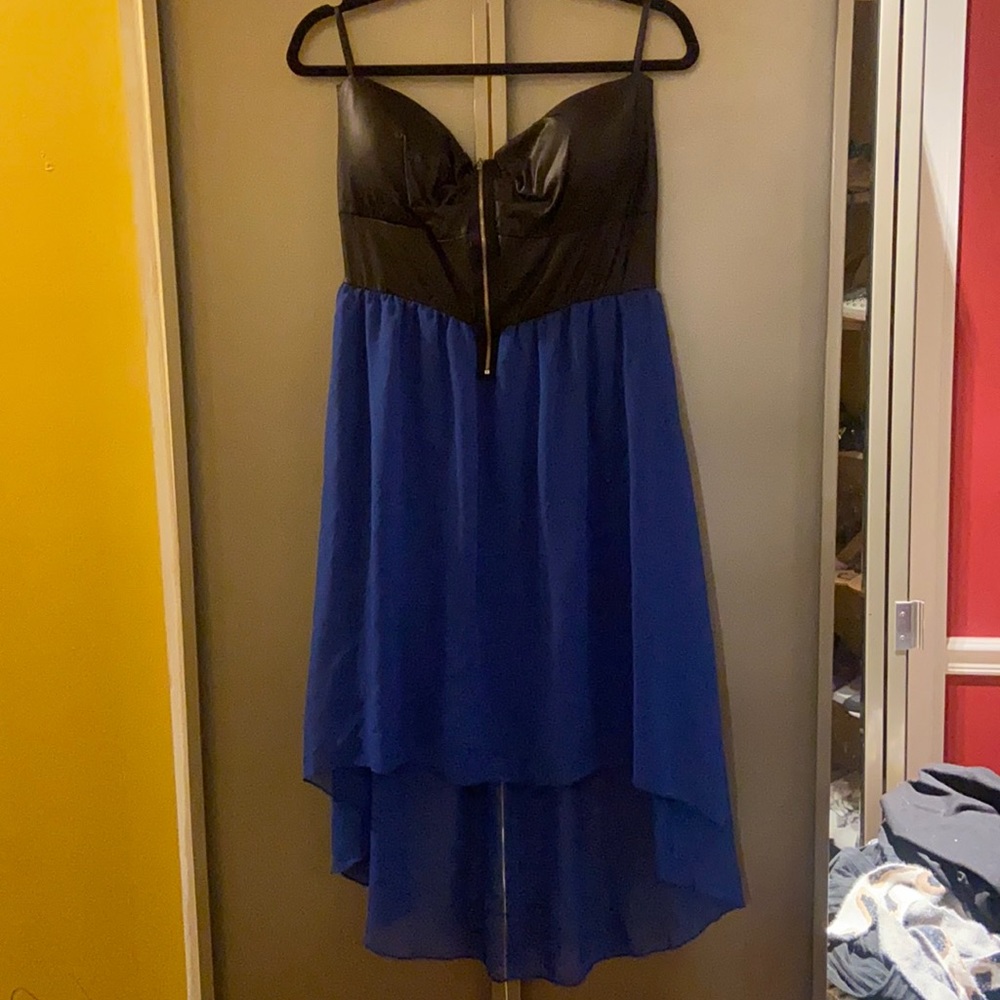 Strapless faux leather and blue chiffon dress